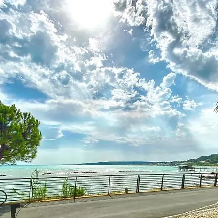 Casa A 20 Metri Dal Mare! 福萨切西亚