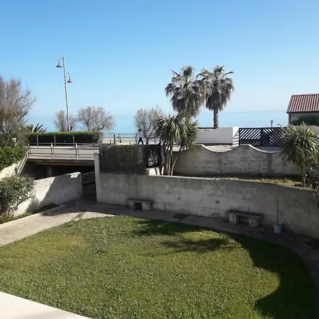 Casa A 20 Metri Dal Mare! Apartment Fossacesia