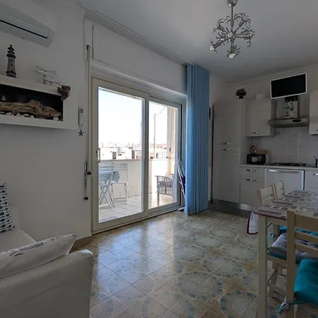 Casa A 20 Metri Dal Mare! Apartman